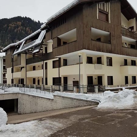 Des Alpes 1 Leilighet Canazei Eksteriør bilde